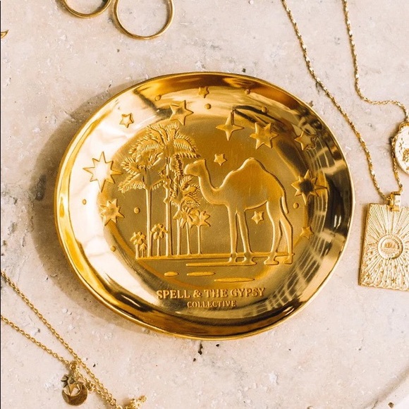 Spell golden engraved jewelry dish